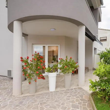 Tika Apartmán