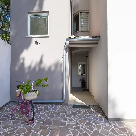 Apartmán Tika