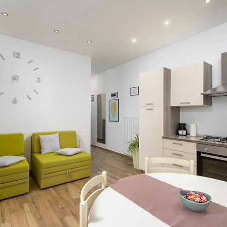 Tika Apartment *